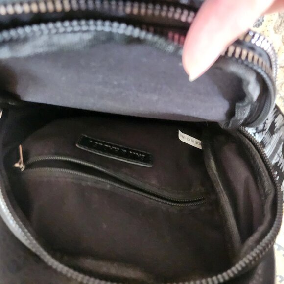 Sam & Hadley Black Crosbody/Sling Bag - Picture 5 of 12